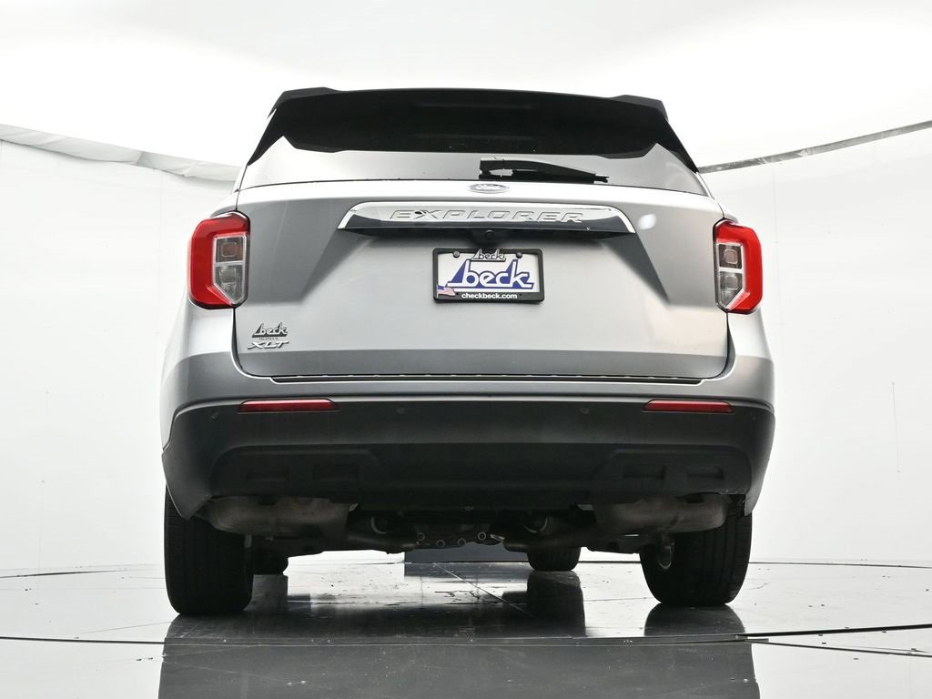 Certified 2022 Ford Explorer XLT image 12