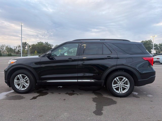 Certified 2023 Ford Explorer XLT AWD/4WD image 16