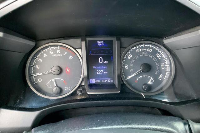 Used 2019 Toyota Tacoma TRD Off-Road image 25