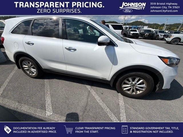 Used 2020 Kia Sorento LX AWD/4WD image 1