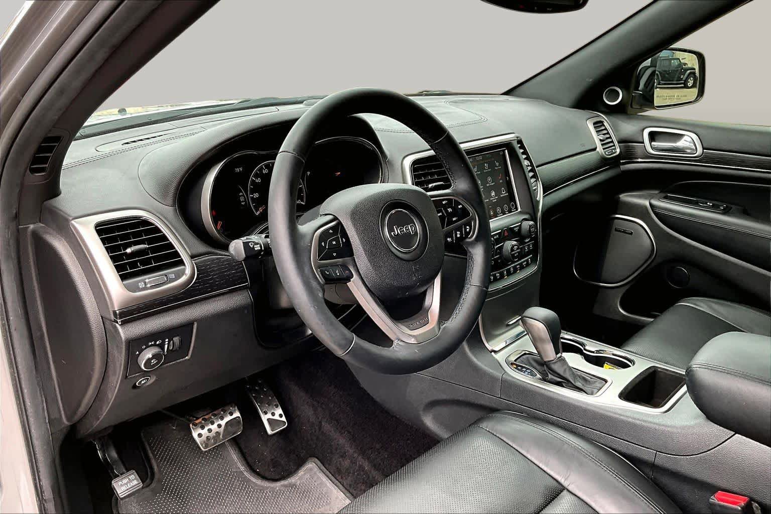Used 2018 Jeep Grand Cherokee High Altitude RWD image 18