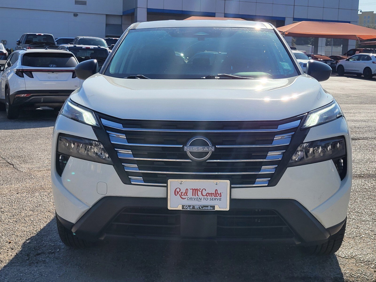 Used 2024 Nissan Rogue S image 7