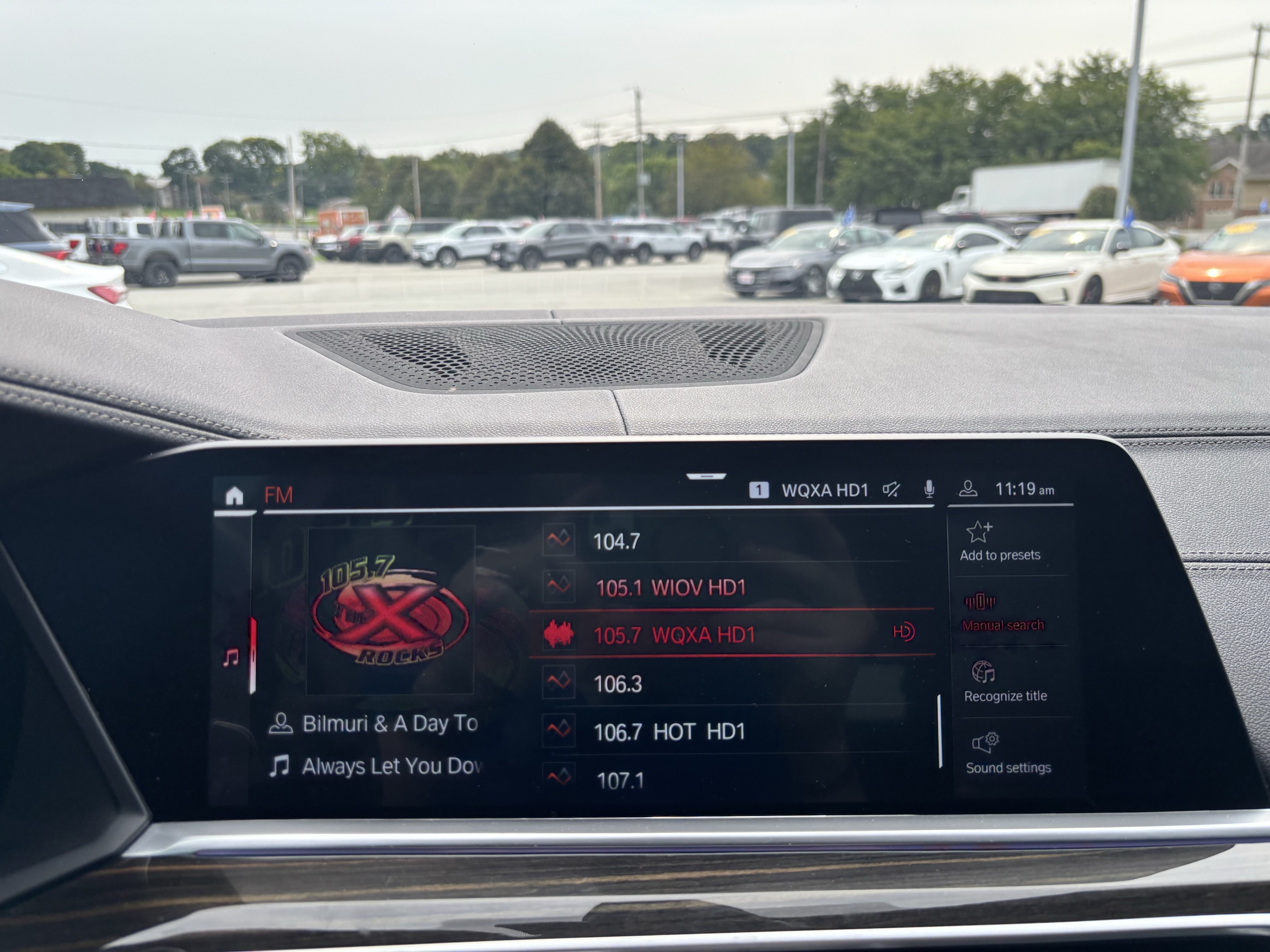 Used 2023 BMW X5 xDrive40i w/ Premium Package AWD/4WD image 24