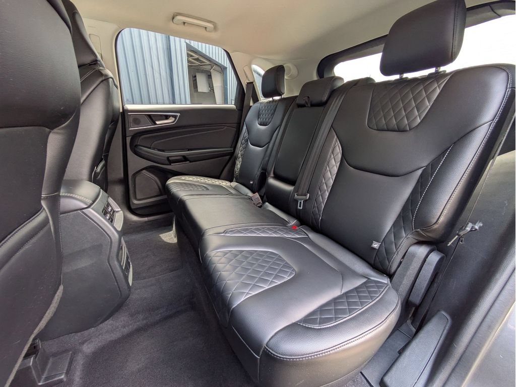 Certified 2024 Ford Edge Titanium AWD/4WD image 26