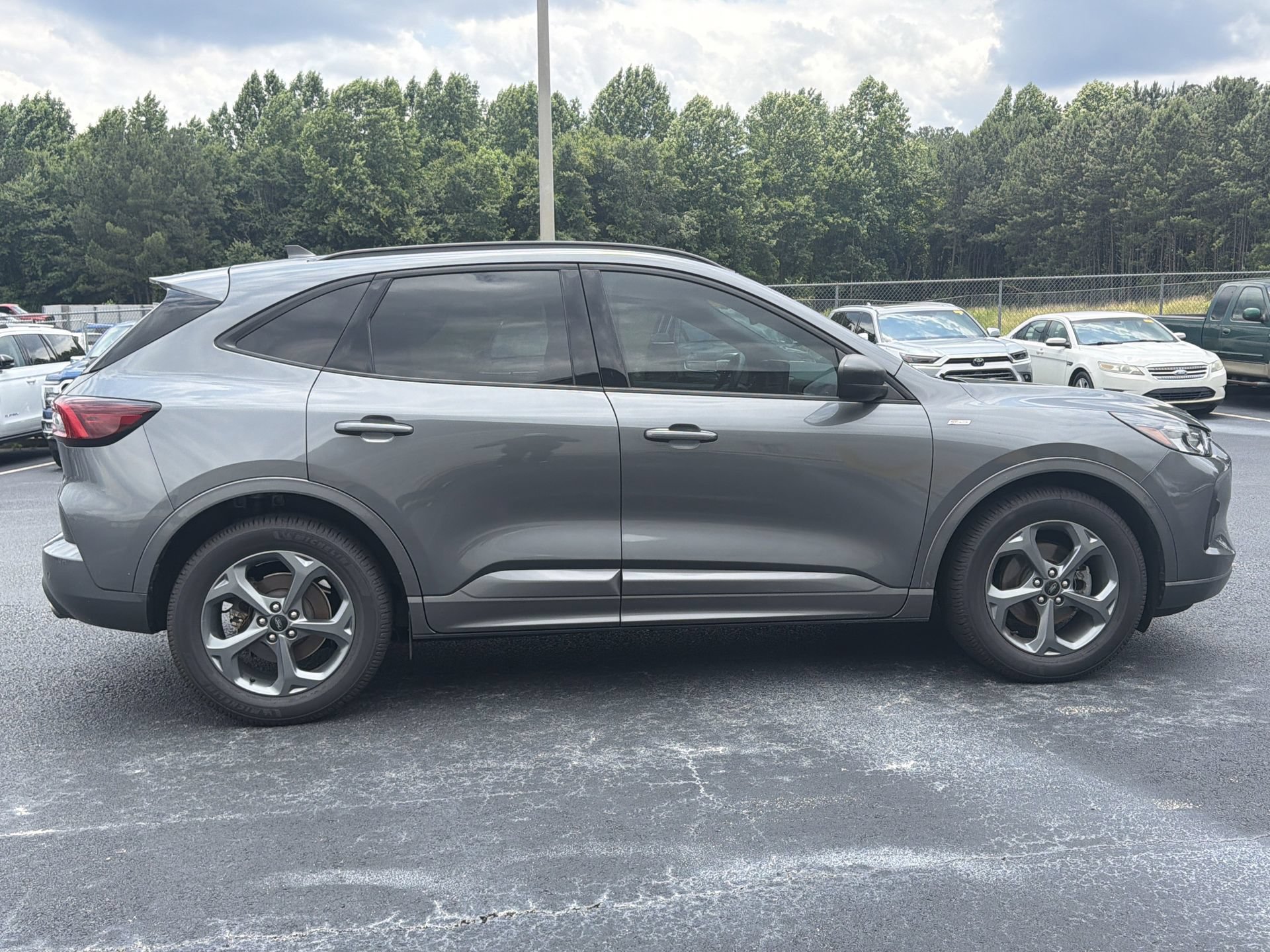 Certified 2023 Ford Escape ST-Line w/ Tech Pack #1 FWD image 8