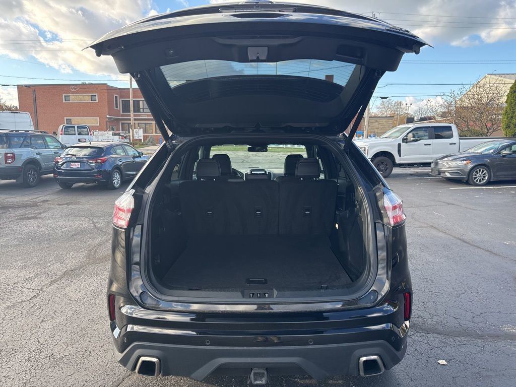 Certified 2022 Ford Edge ST image 43