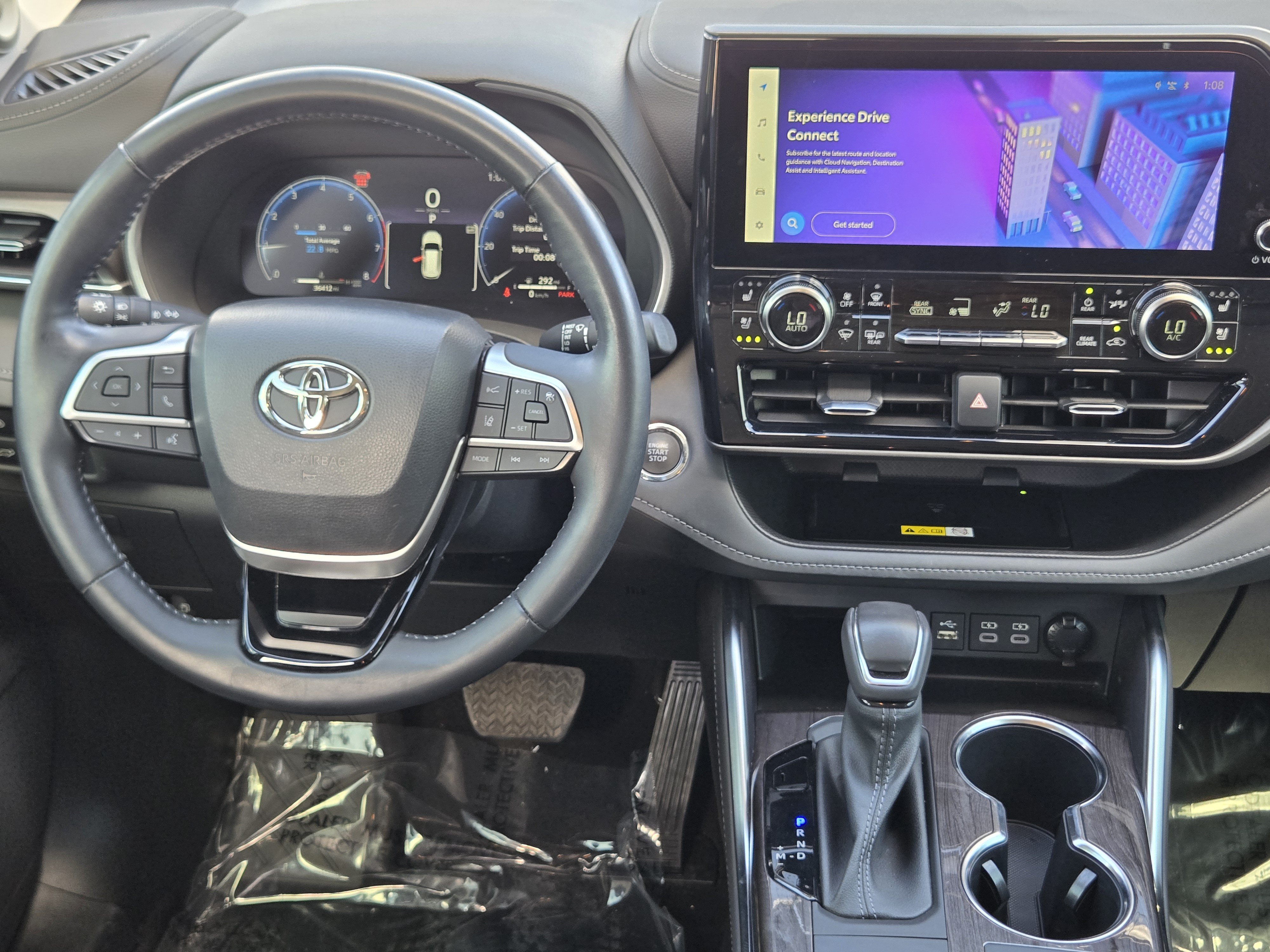 Used 2023 Toyota Highlander Limited FWD image 26