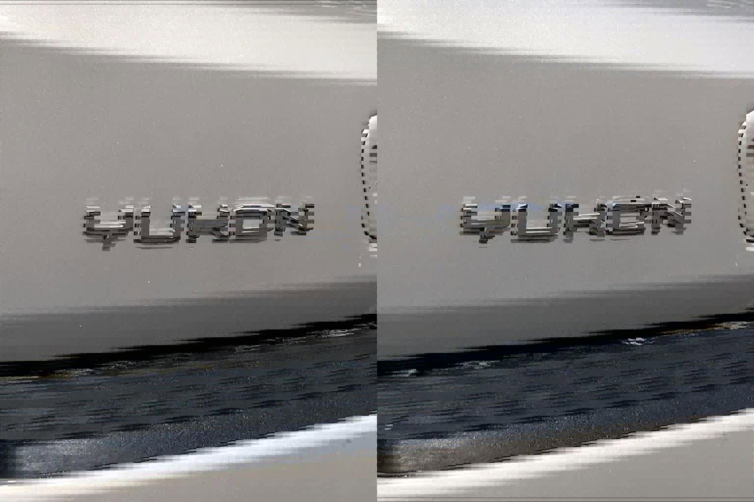 Used 2022 GMC Yukon XL Denali image 30