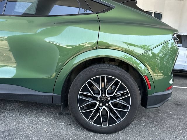 Certified 2025 Ford Mustang Mach-E Premium AWD/4WD image 10