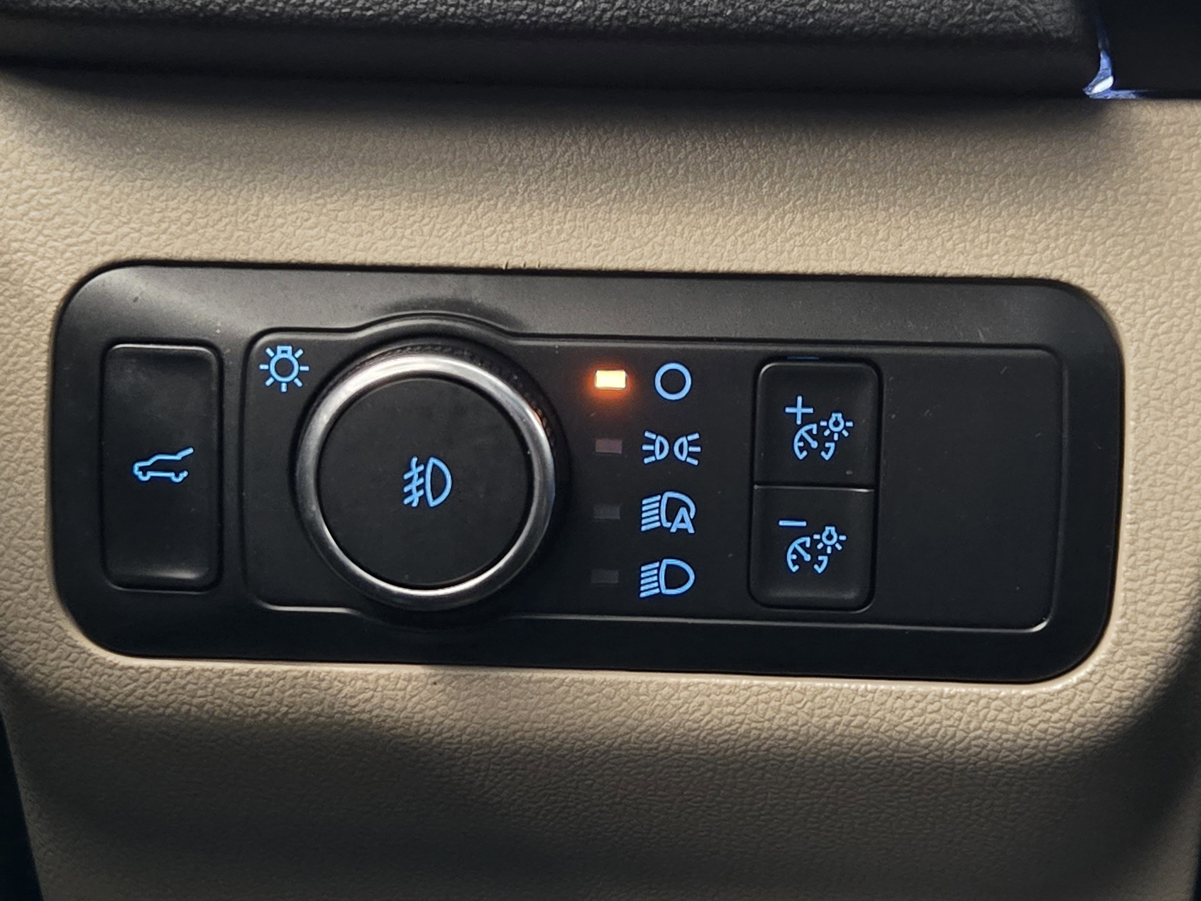 Certified 2022 Ford Escape SEL FWD image 22