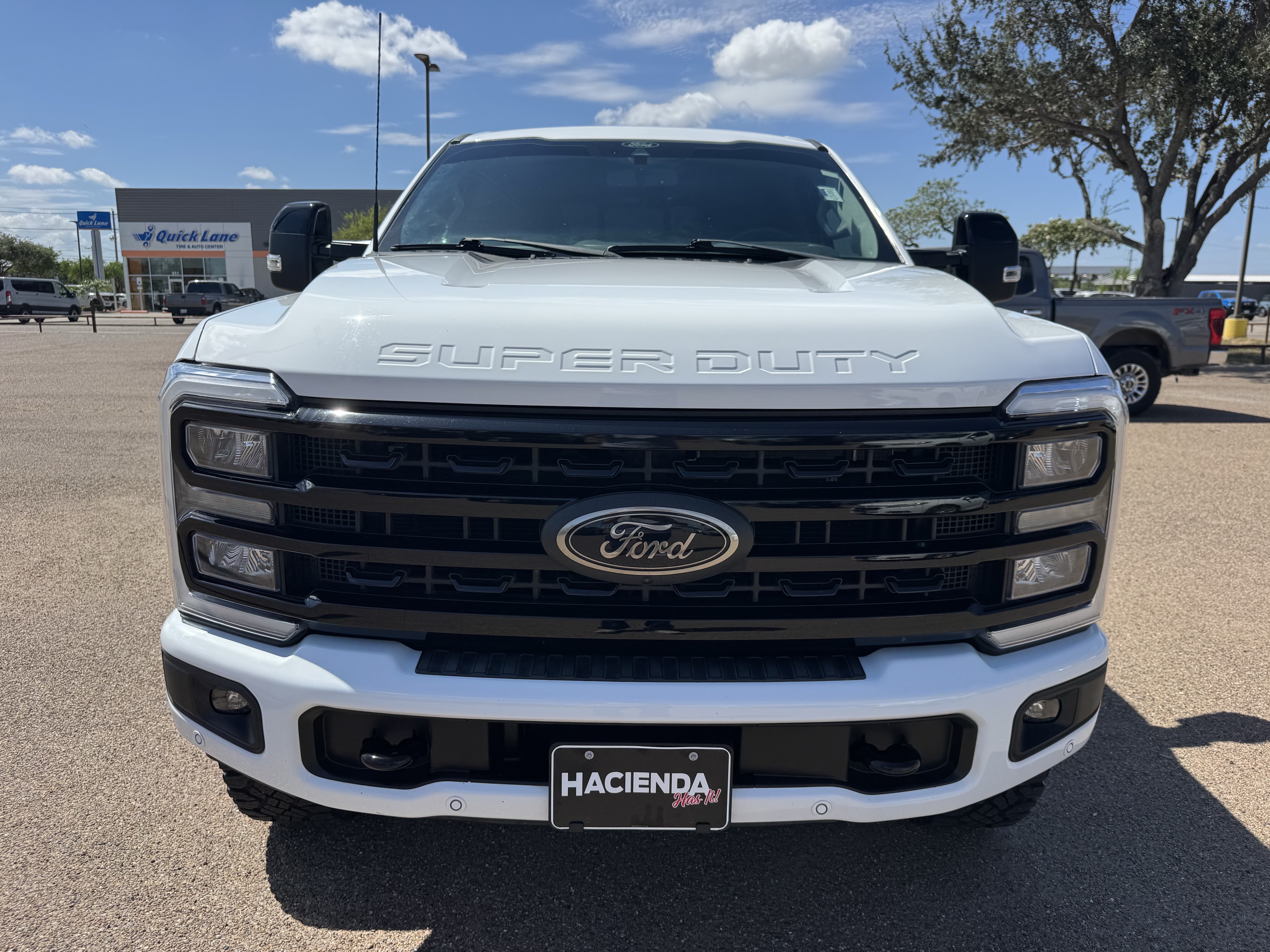 Certified 2024 Ford F250 Lariat w/ Lariat Ultimate Package AWD/4WD image 6