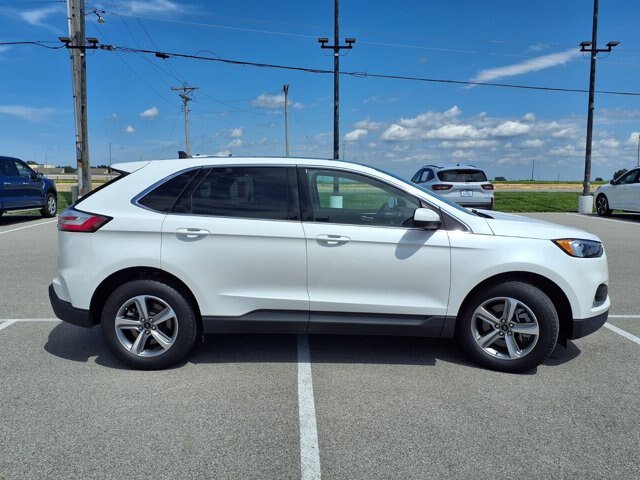 Certified 2024 Ford Edge SEL w/ Convenience Package AWD/4WD image 6