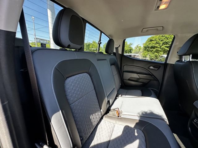 Used 2022 Chevrolet Colorado Z71 AWD/4WD image 38