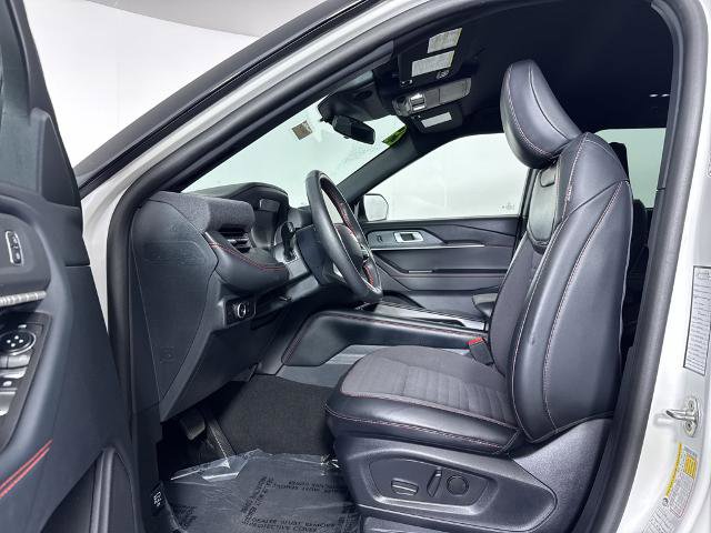 Certified 2025 Ford Explorer ST-Line w/ ST-Line Street Pack AWD/4WD image 6
