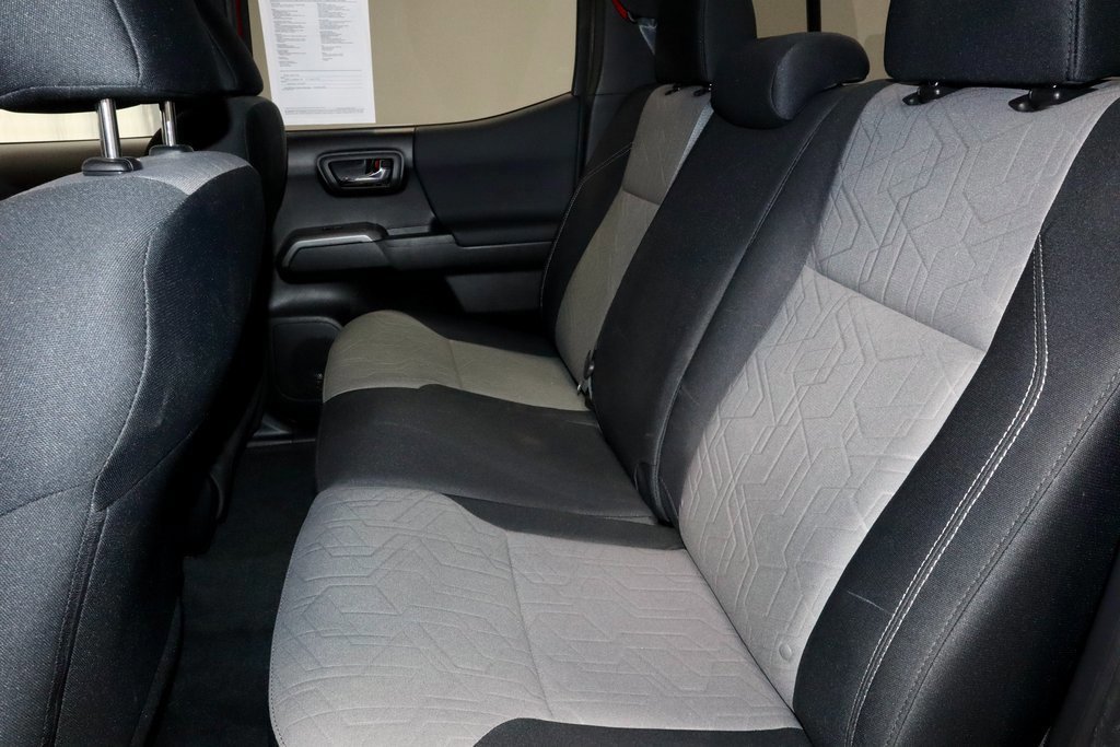 Used 2022 Toyota Tacoma TRD Sport image 21