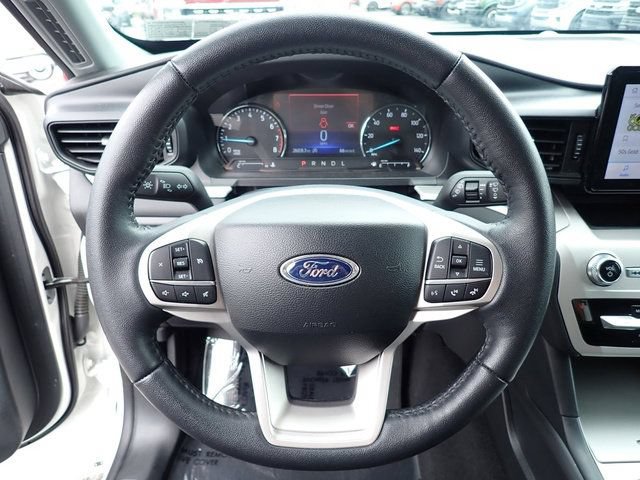 Certified 2024 Ford Explorer XLT w/ Class IV Trailer Tow Package AWD/4WD image 26