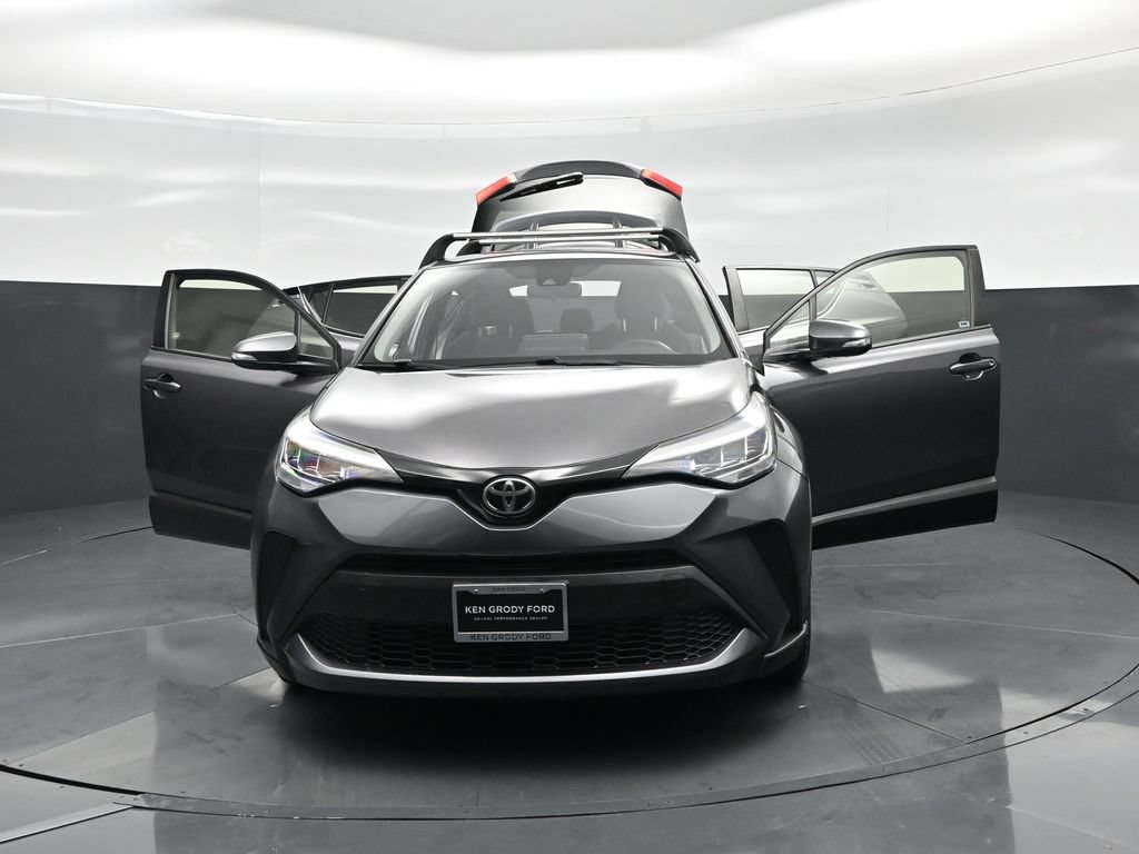 Used 2020 Toyota C-HR LE FWD image 25