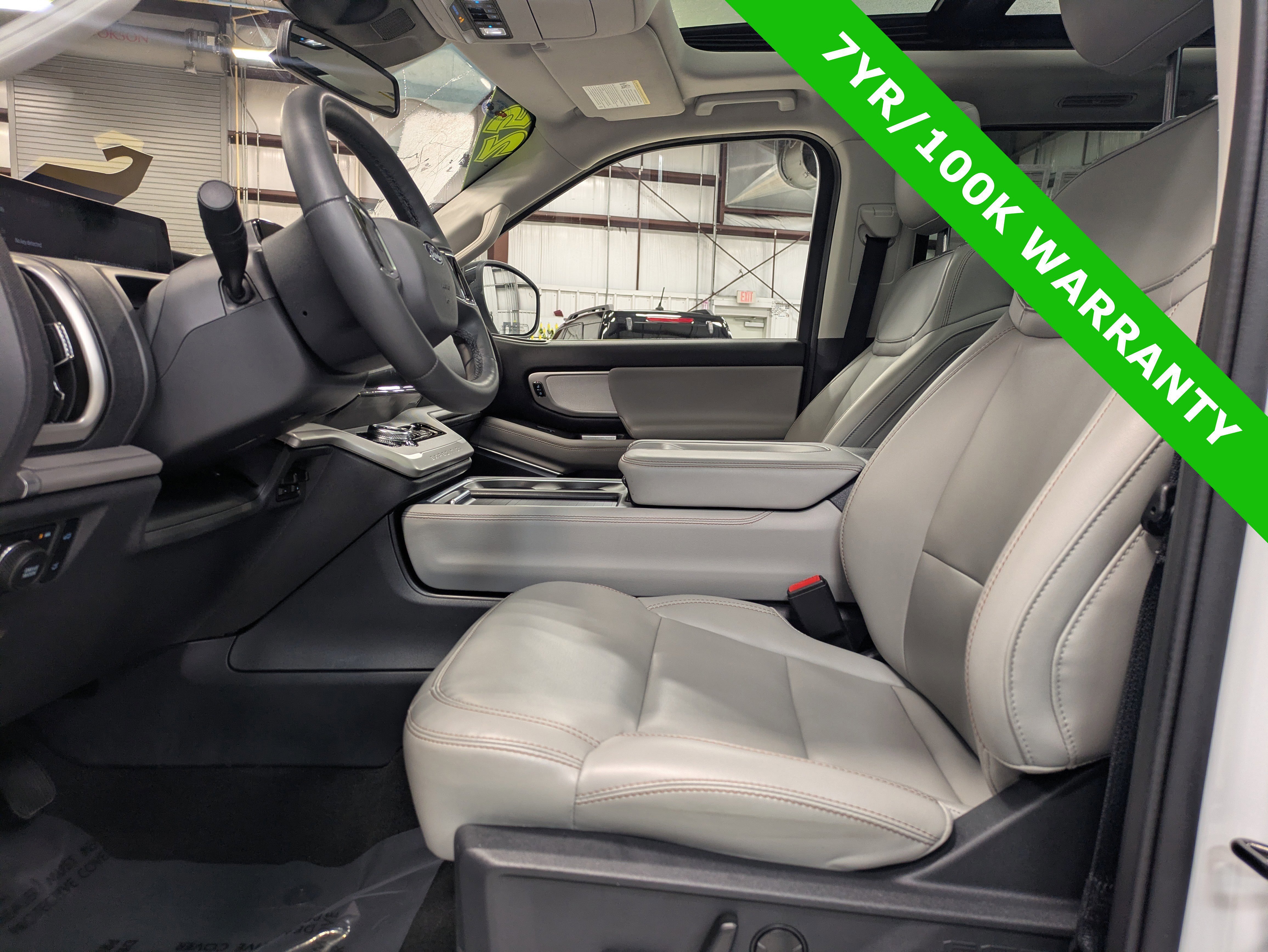 Certified 2025 Ford Expedition Max Active image 33