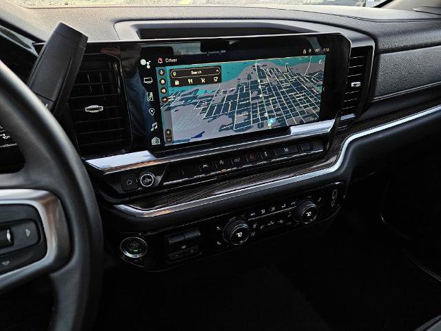 Used 2025 Chevrolet Silverado 1500 LT AWD/4WD image 20