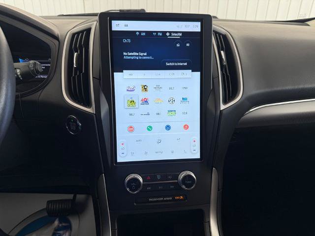 Certified 2022 Ford Edge SEL w/ Convenience Package AWD/4WD image 4