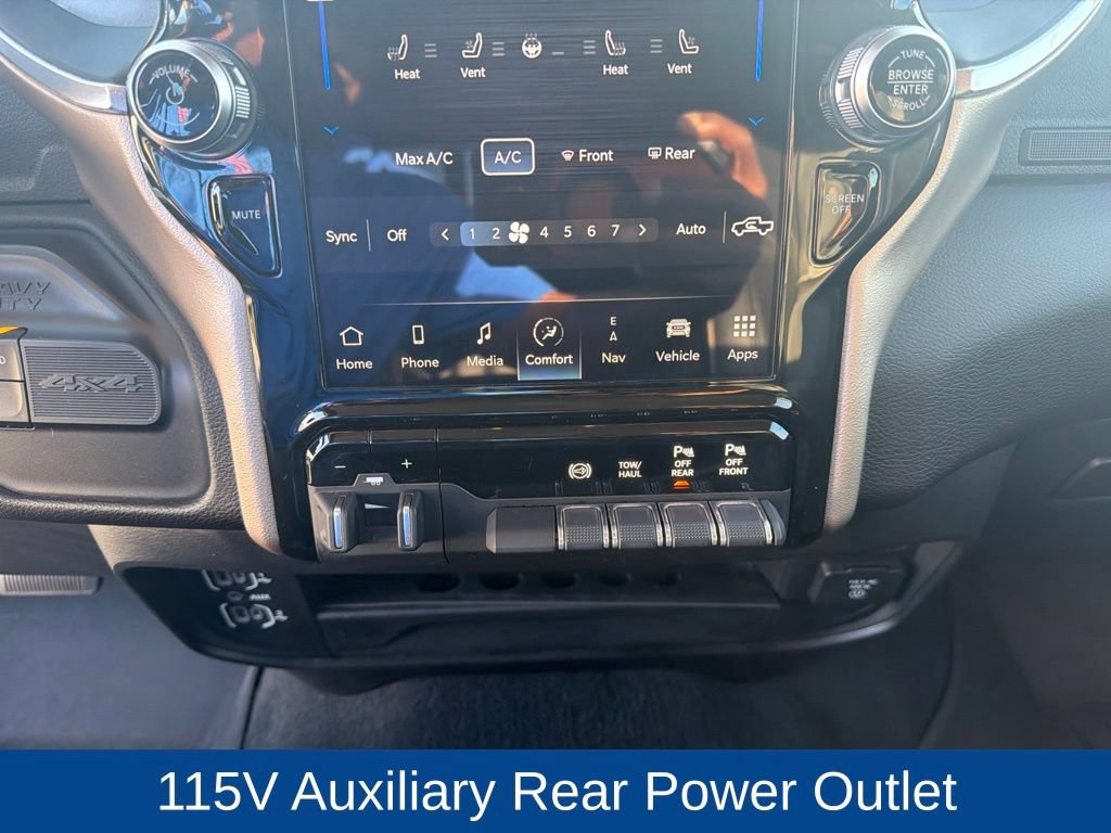 Used 2023 RAM 2500 Laramie AWD/4WD image 23