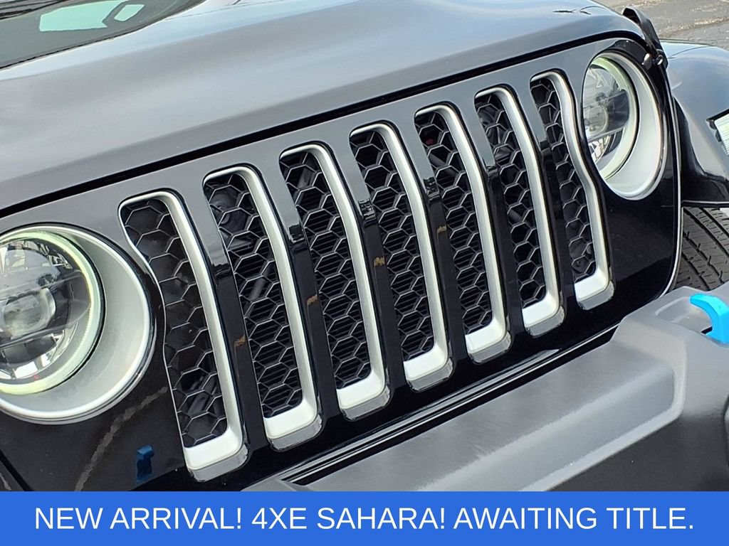 Used 2023 Jeep Wrangler Unlimited Sahara w/ Cold Weather Group AWD/4WD image 29