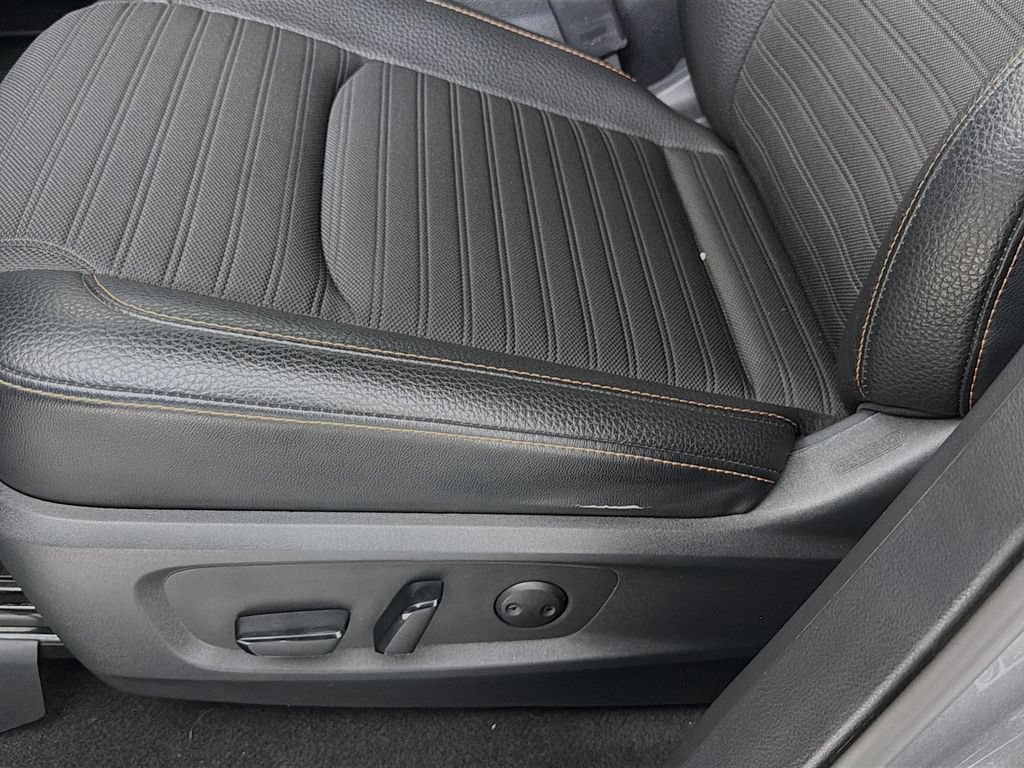 Used 2023 Nissan Pathfinder Rock Creek AWD/4WD image 22