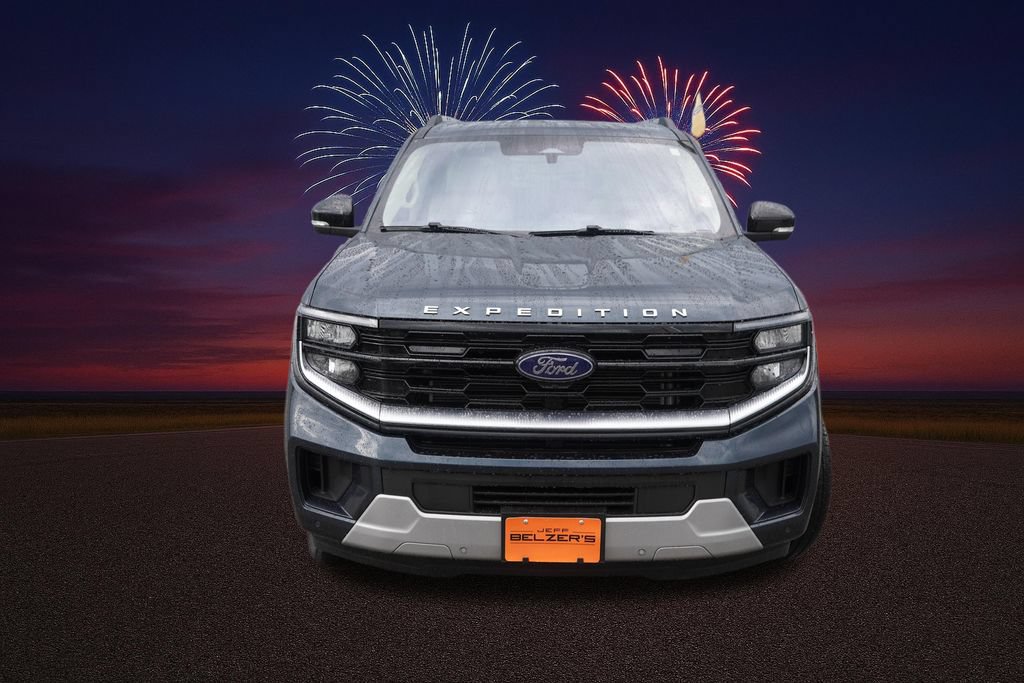 Certified 2025 Ford Expedition Max Platinum w/ Driver's Package AWD/4WD image 12