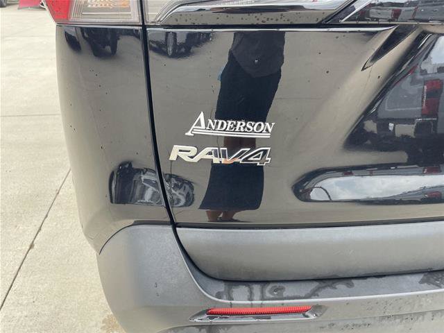 Used 2025 Toyota RAV4 XLE FWD image 35