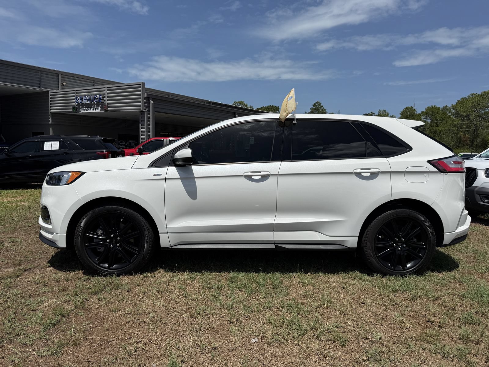 Certified 2024 Ford Edge ST-Line AWD/4WD image 8