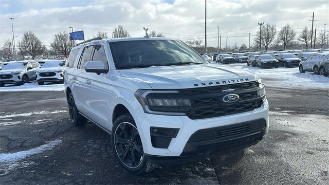 Certified 2022 Ford Expedition Max Limited image 8