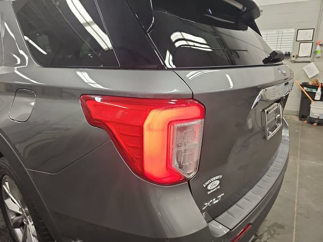 Certified 2023 Ford Explorer XLT w/ Equipment Group 202A RWD image 33