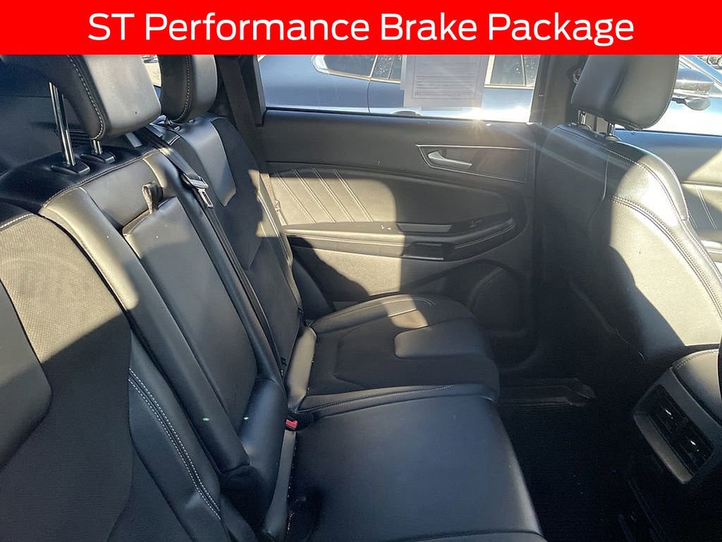 Certified 2021 Ford Edge ST w/ Equipment Group 401A image 9