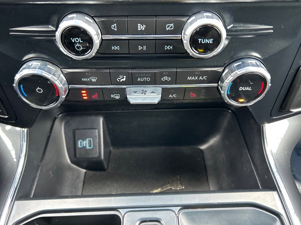 Certified 2022 Ford F150 XLT w/ Equipment Group 302A High image 29