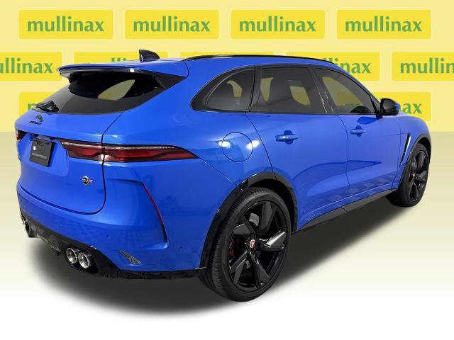 Used 2023 Jaguar F-PACE SVR image 4