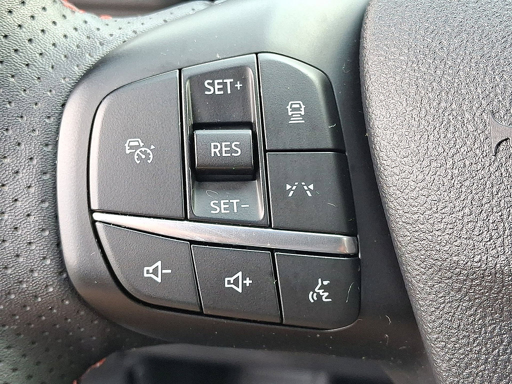 Certified 2024 Ford Escape ST-Line w/ Tech Pack #1 AWD/4WD image 23