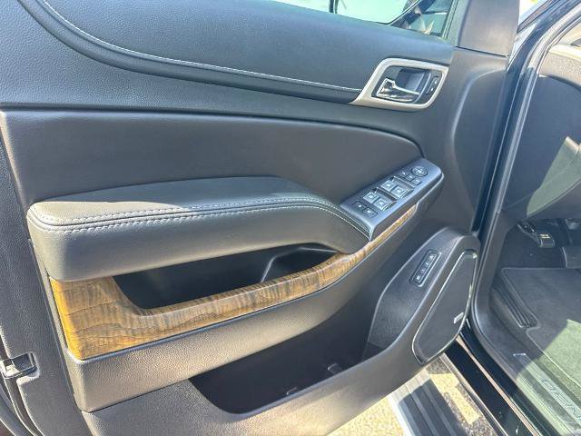 Used 2018 GMC Yukon Denali w/ Denali Ultimate Package RWD image 15