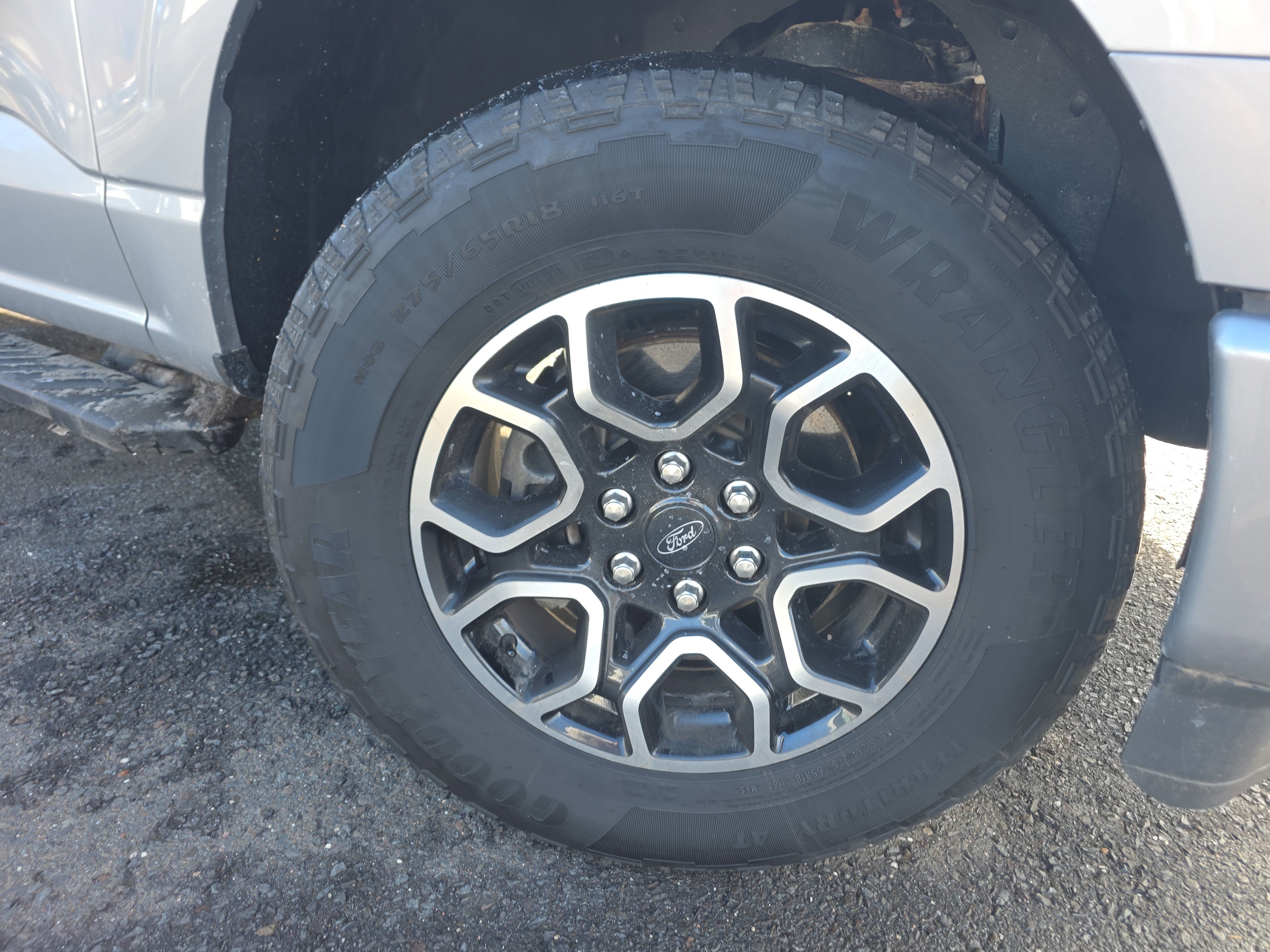 Certified 2022 Ford F150 XLT w/ Equipment Group 302A High image 10