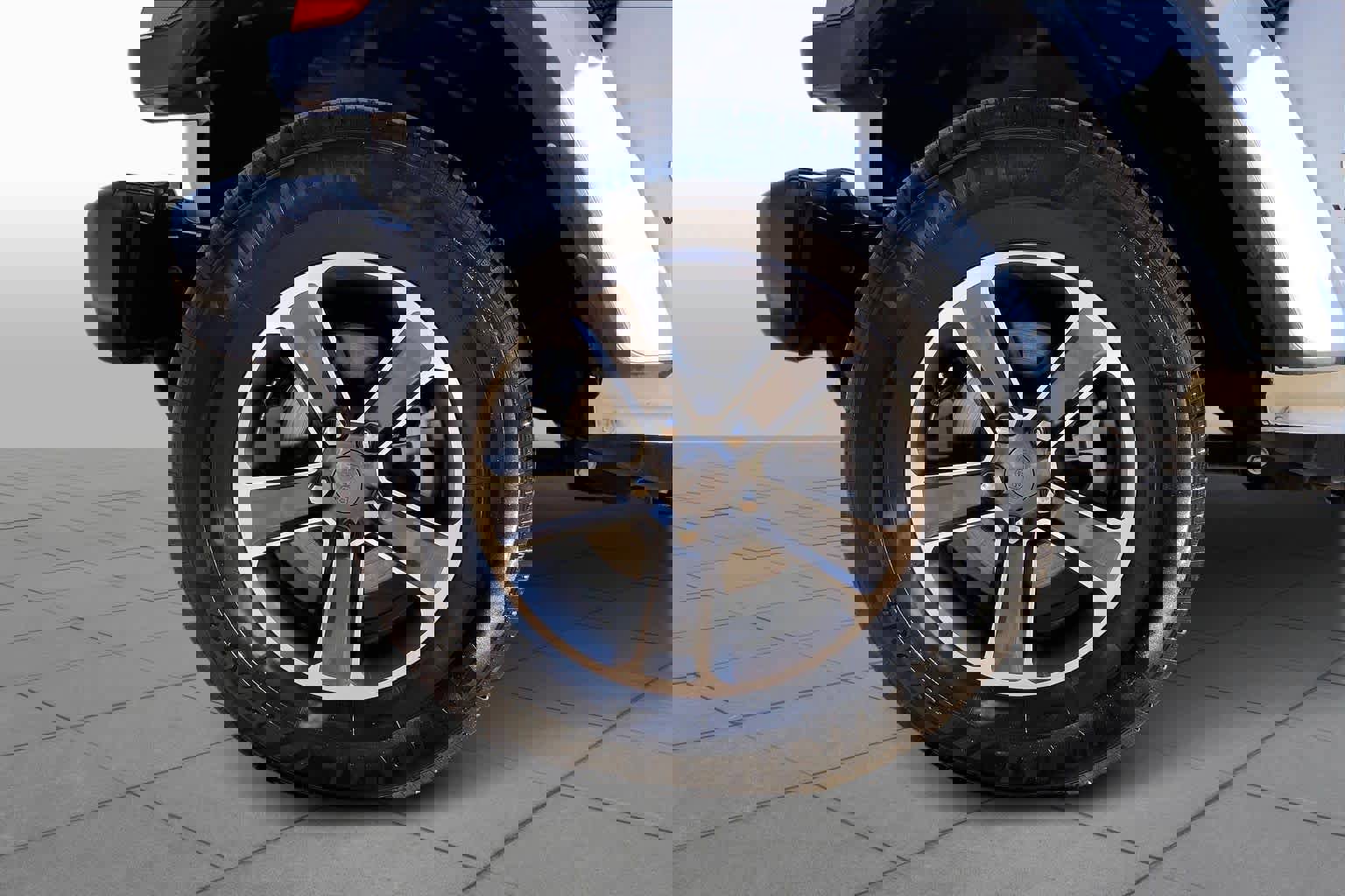 Used 2023 Jeep Wrangler Sahara image 10