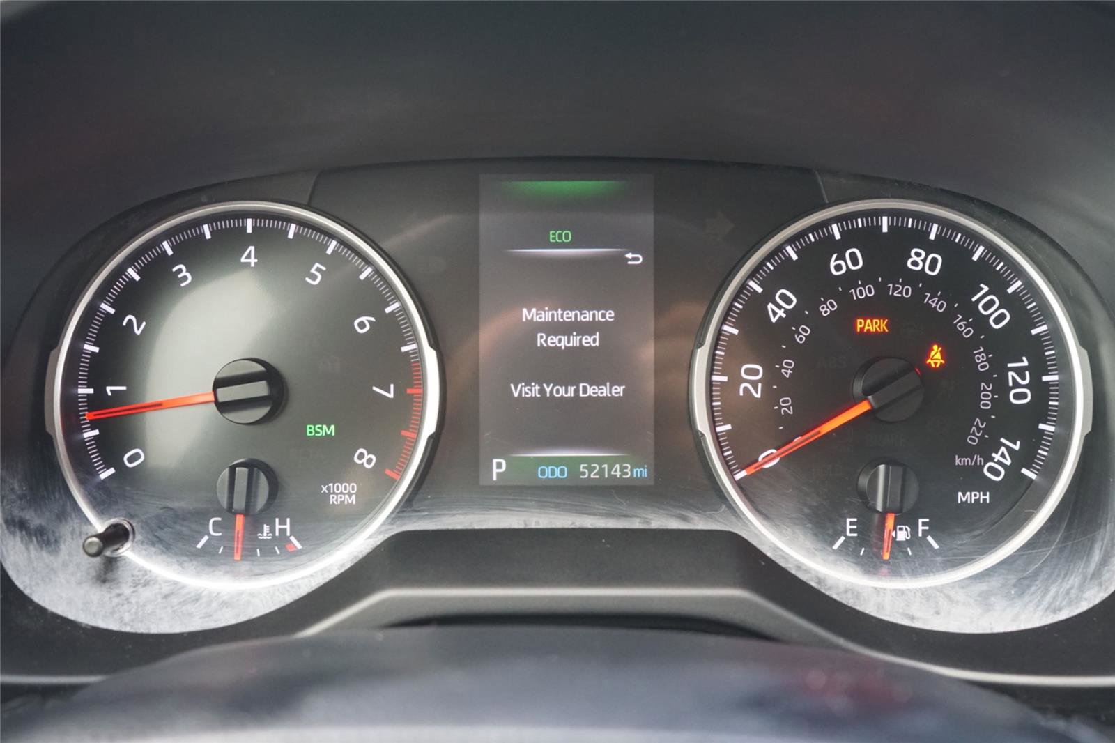 Used 2021 Toyota RAV4 XLE Premium FWD image 18