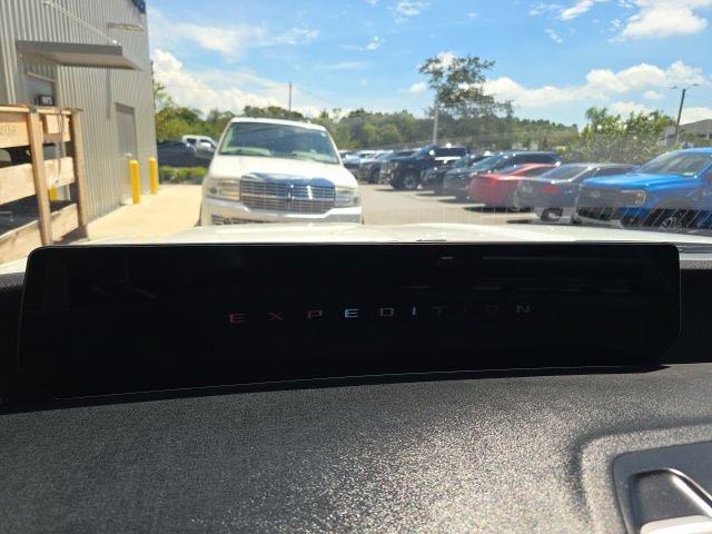 Certified 2025 Ford Expedition Max Active RWD image 9