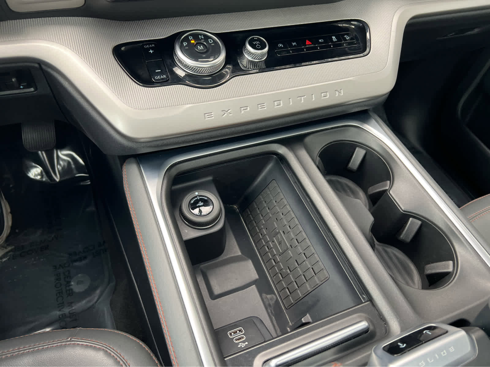Certified 2025 Ford Expedition Max Active AWD/4WD image 38