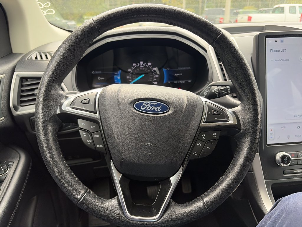 Certified 2024 Ford Edge SEL AWD/4WD image 9