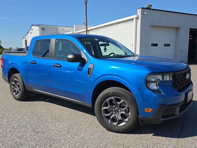 Certified 2025 Ford Maverick XLT FWD image 6