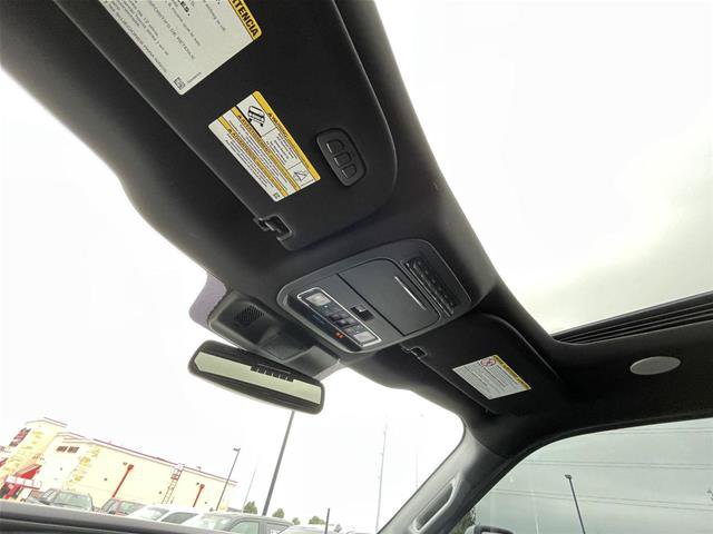 Certified 2024 Ford F250 Platinum AWD/4WD image 22