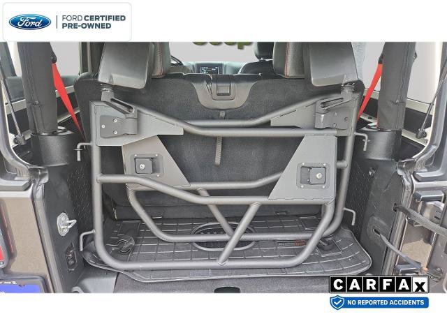 Used 2017 Jeep Wrangler Rubicon AWD/4WD image 25