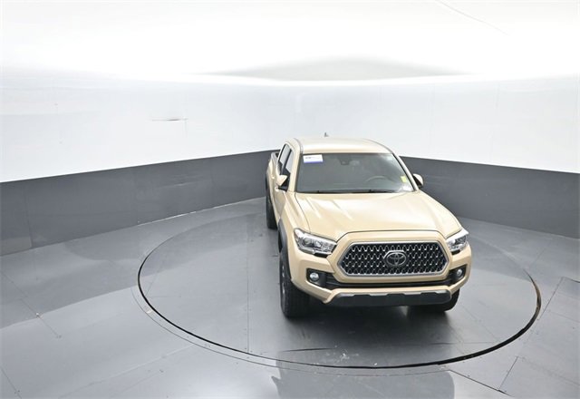 Used 2019 Toyota Tacoma TRD Off-Road image 19