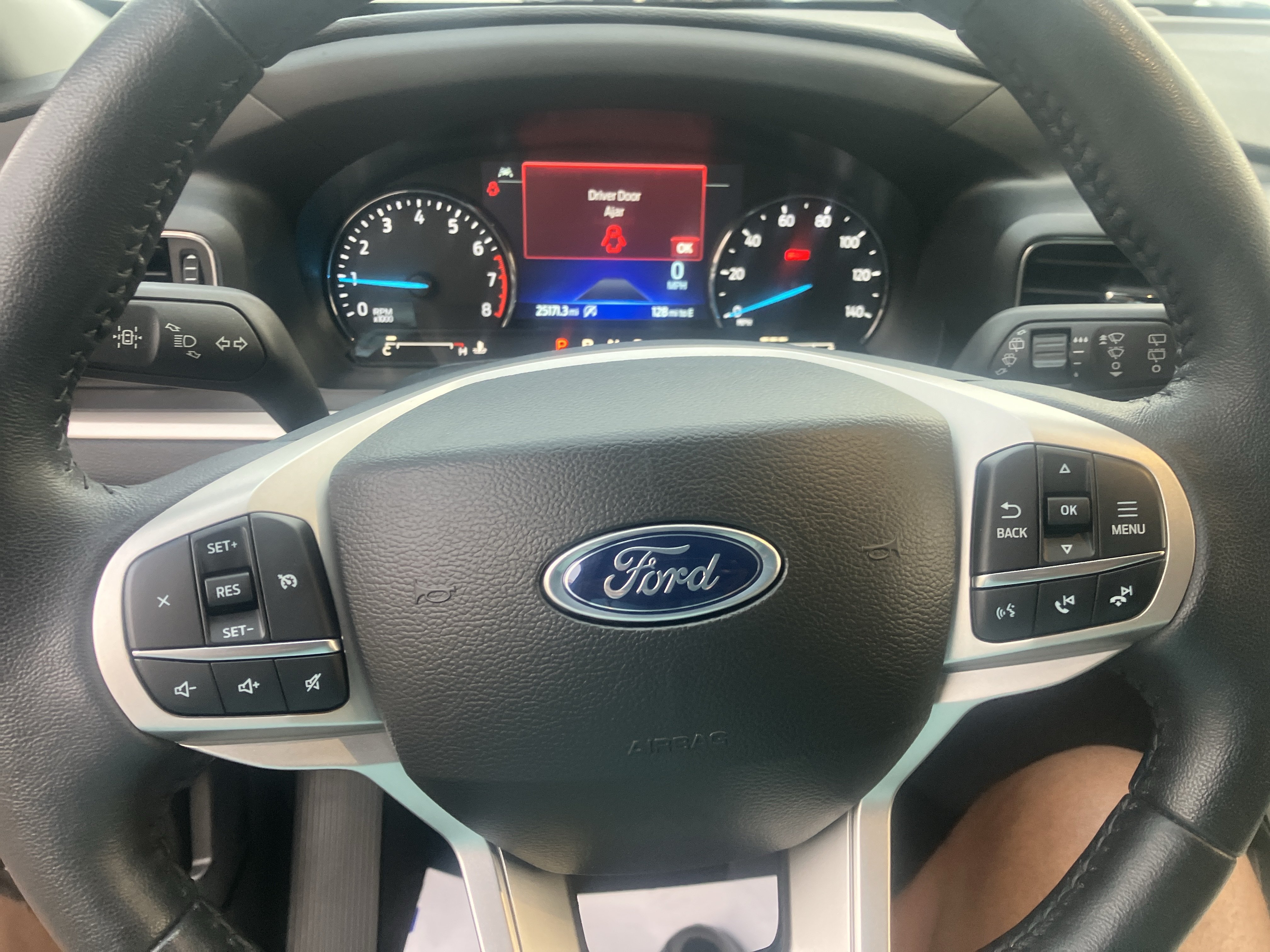 Certified 2023 Ford Explorer XLT w/ Equipment Group 202A AWD/4WD image 23