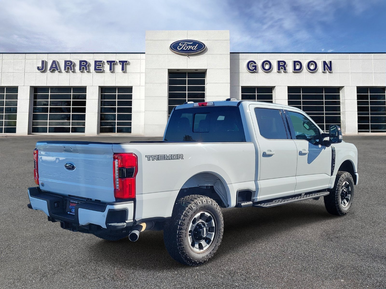 Certified 2024 Ford F250 4x4 Crew Cab Super Duty image 4