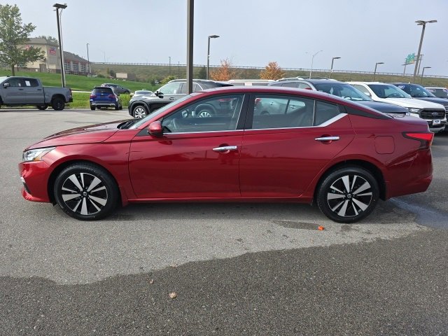 Used 2021 Nissan Altima 2.5 SV image 6